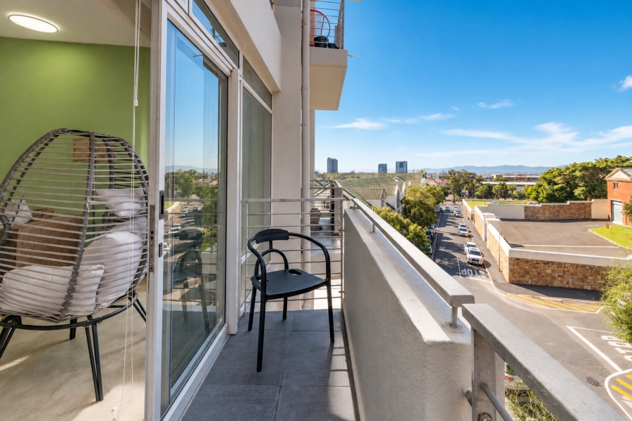 To Let 1 Bedroom Property for Rent in Gardens Western Cape